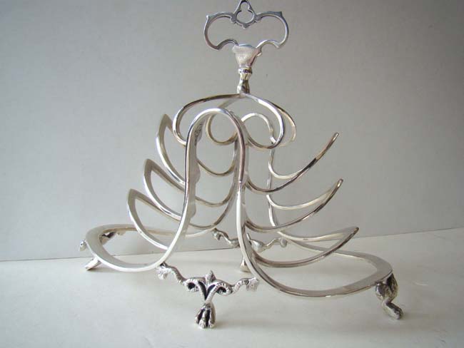 A beautiful English Victorian Silver plated Toast Rack circa 1860 — image 2